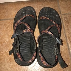 Chaco Black Orange Women Size 10